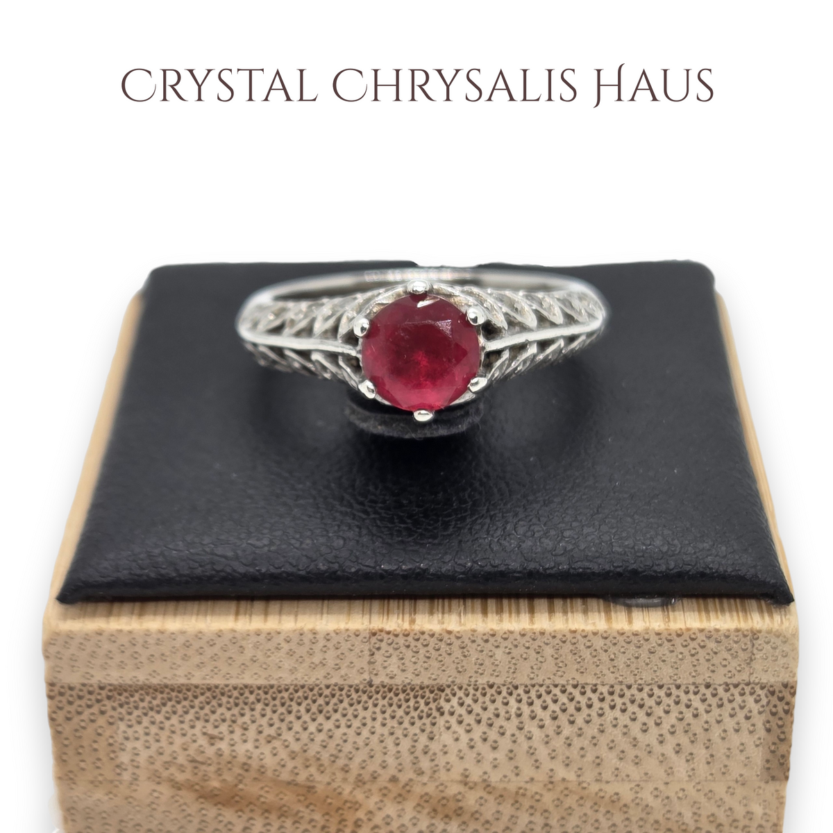 Elegant Estate Vintage Styled .925 Sterling Silver 1 Ct Red Ruby Solitaire Rhinestone Accents Ring