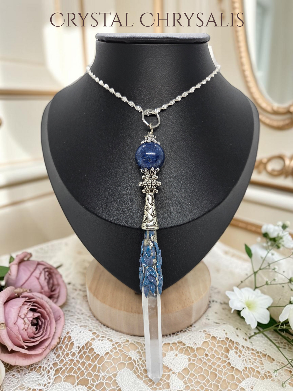 Old World Celtic Designed Antique Silver Clear Crystal Pendant Pendulum